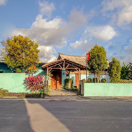 Hotel Oyo 3834 House Tien Canggu Exteriér fotografie